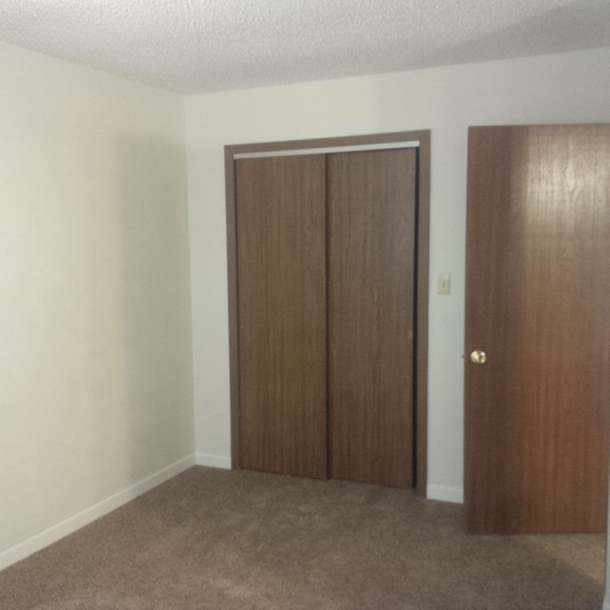 Apartment for rent in Highland, IL